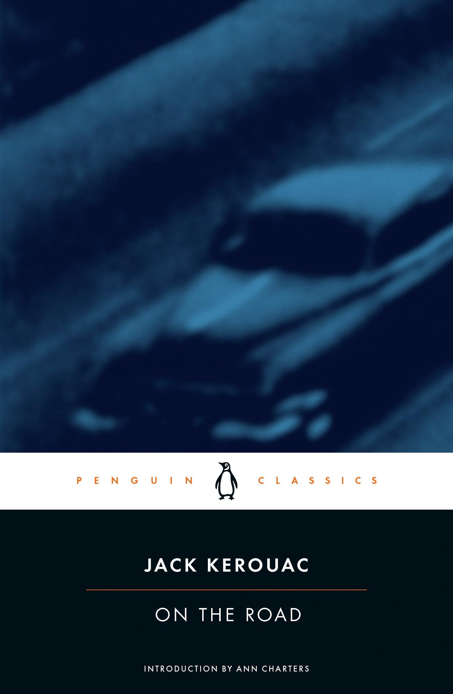 On the Road (Penguin Classics) - 5235