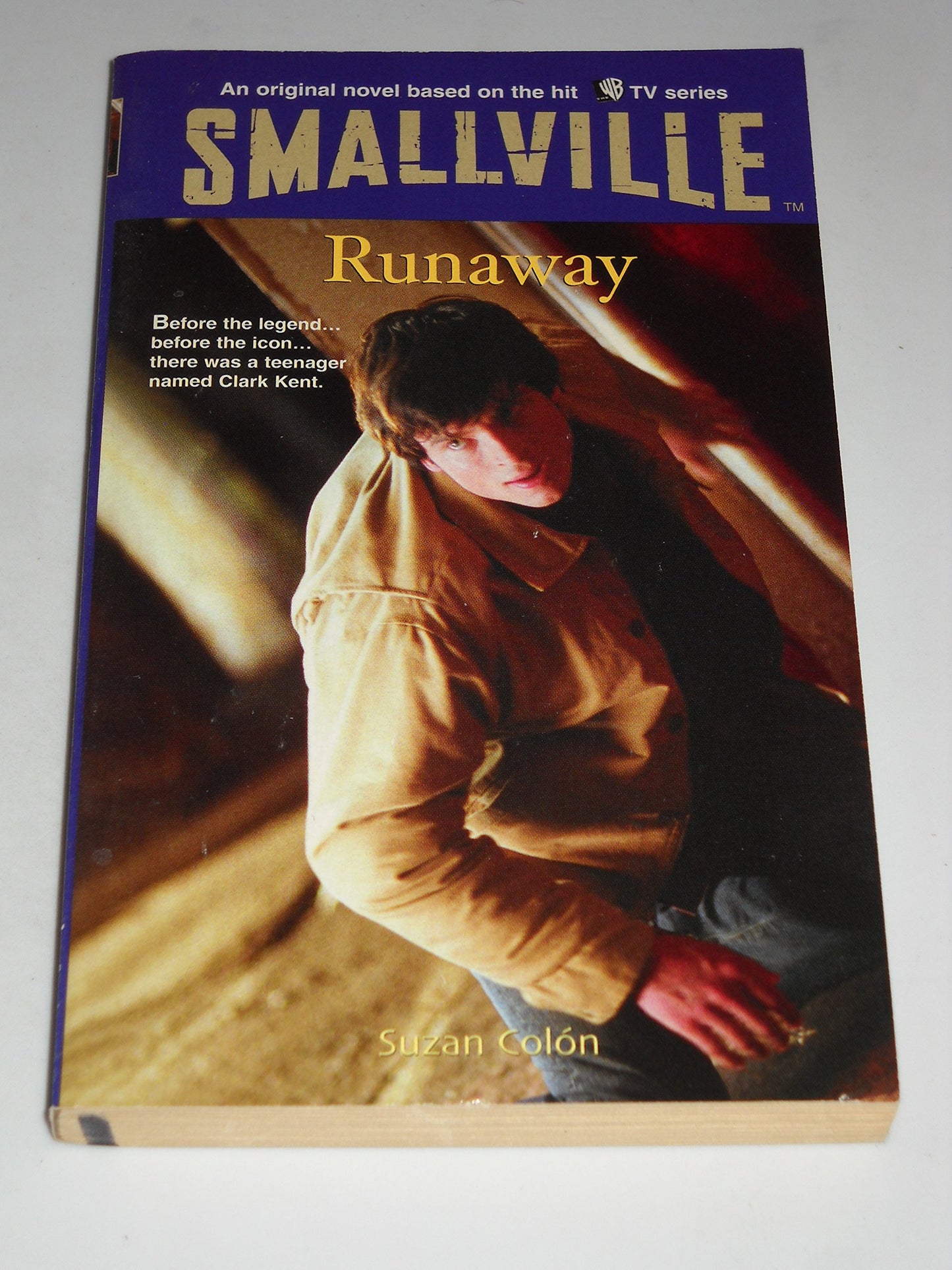 Runaway (SMALLVILLE) - 3265