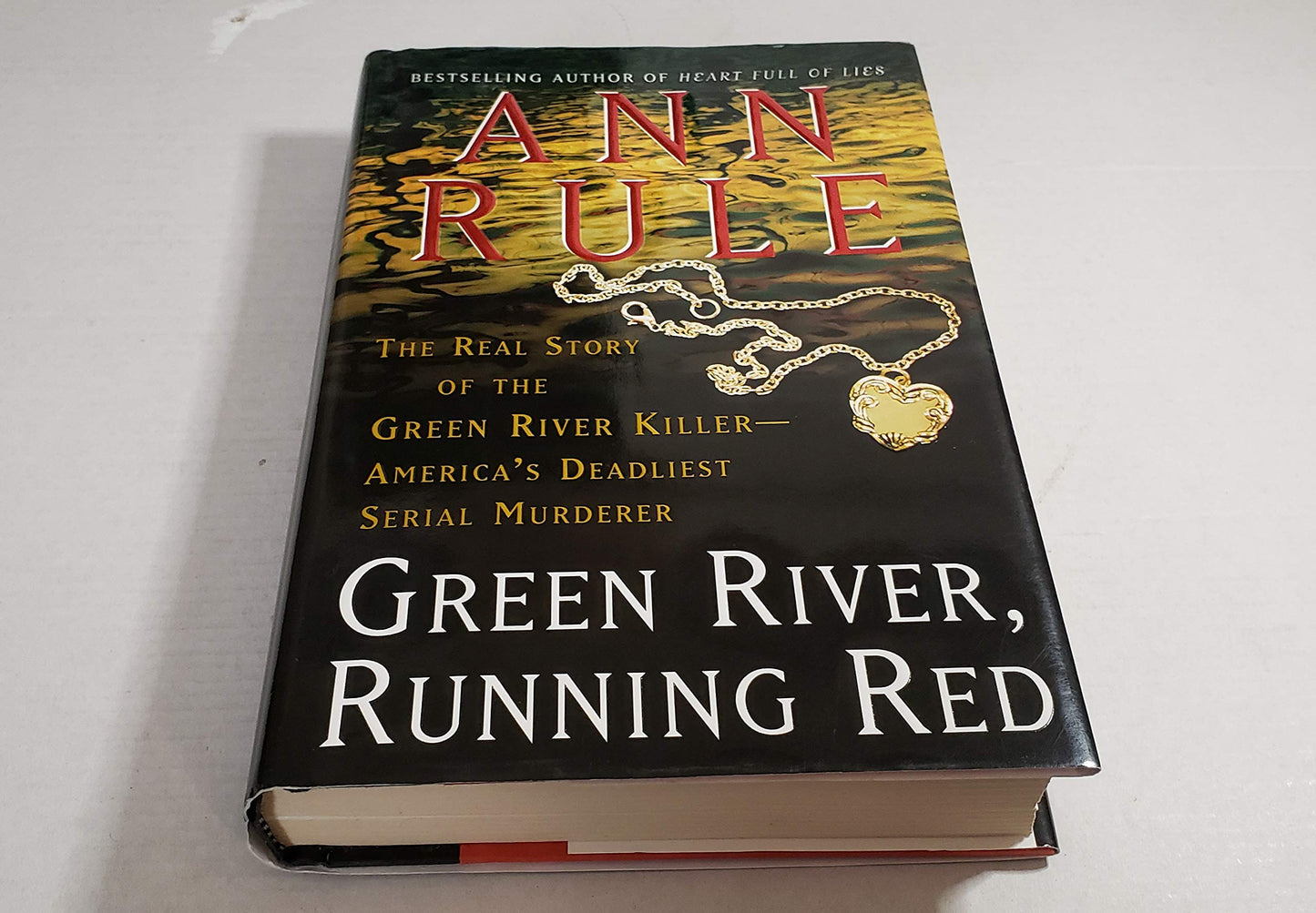 Green River, Running Red: The Real Story of the Green River Killer--America's Deadliest Serial Murderer - 5893