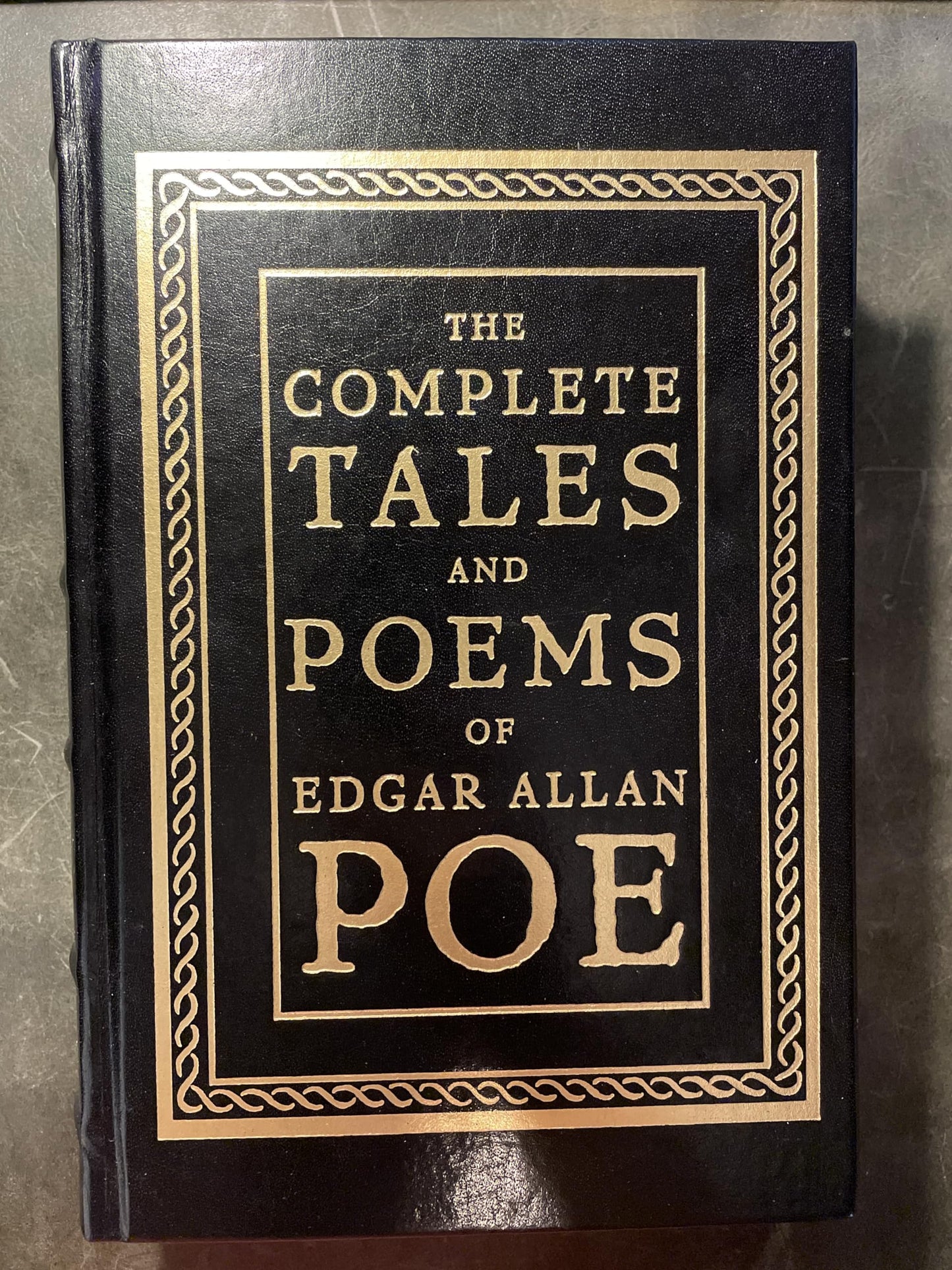 The Complete Tales and Poems of Edgar Allan Poe