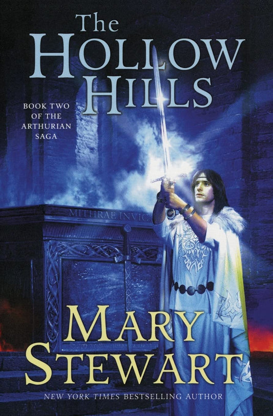 The Hollow Hills (The Arthurian Saga, Book 2) - 1283