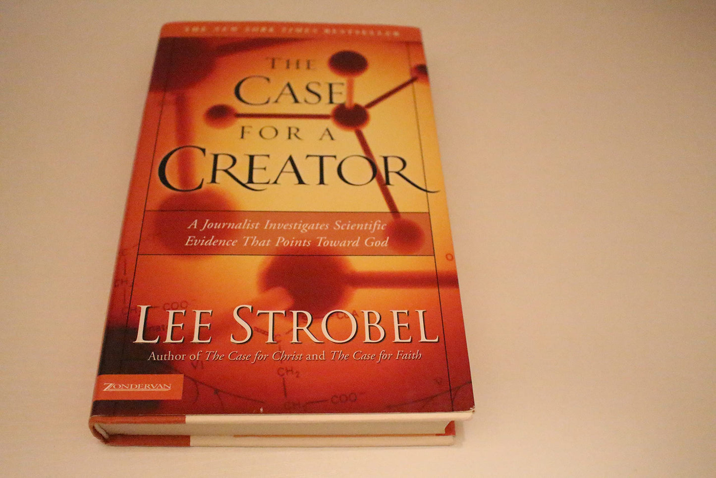 The Case for a Creator: A Journalist Investigates Scientific Evidence That Points Toward God - 7916