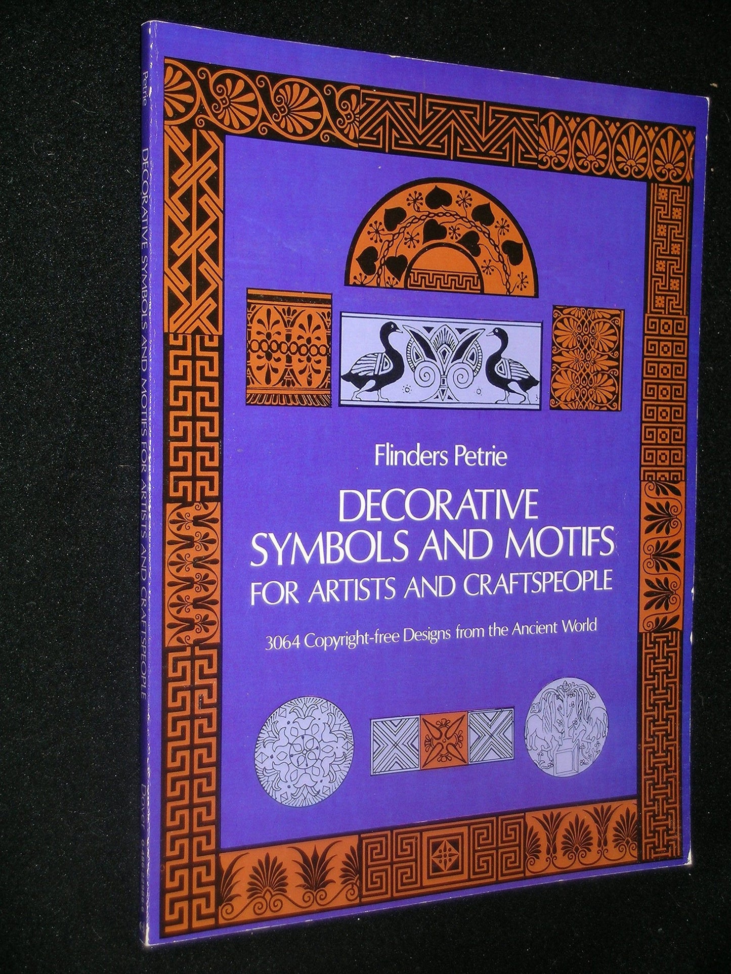 3,000 Decorative Patterns of the Ancient World (Dover Pictorial Archive)
