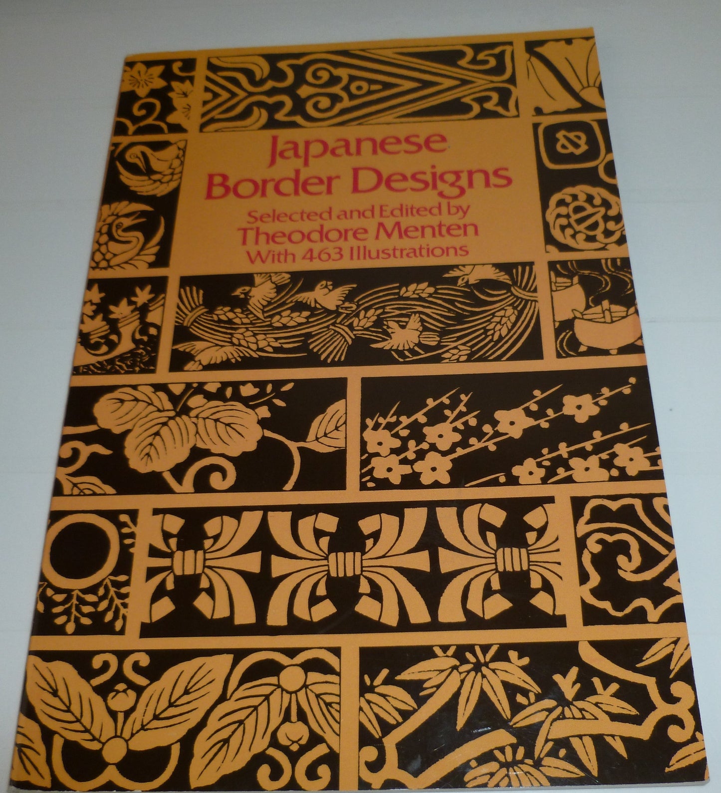 Japanese Border Designs (Dover Pictorial Archive Series)